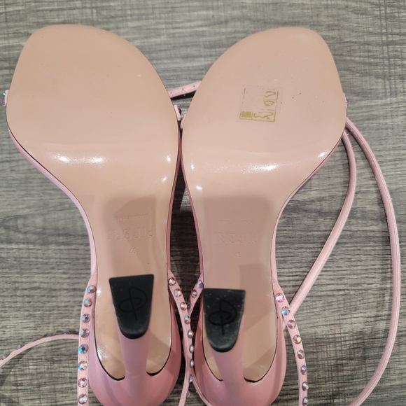 Piferi Satin Vegan Leather Ankle Wrap Stylish Pink Rhinestone Heels Size 37 Or 7 - Picture 7 of 14
